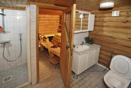 Badezimmer, Dusche und Sauna